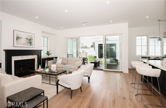 617 31st Street, Manhattan Beach, California 90266, 7 Bedrooms Bedrooms, ,2 BathroomsBathrooms,Residential,Sold,31st,SB20084953