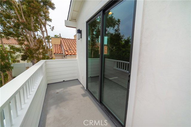 1108 Vincent Street, Redondo Beach, California 90277, 5 Bedrooms Bedrooms, ,4 BathroomsBathrooms,Residential,Sold,Vincent,SB18102573