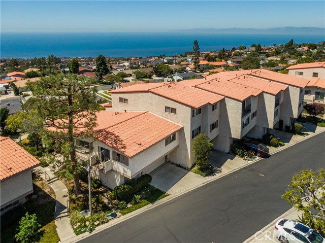 28317 Ridgethorne Court, Rancho Palos Verdes, California 90275, 3 Bedrooms Bedrooms, ,1 BathroomBathrooms,Residential,Sold,Ridgethorne,PV20080206 28317 Ridgethorne Court, Rancho Palos Verdes, California 90275, 3 Bedrooms Bedrooms, ,1 BathroomBathrooms,Residential,Sold,Ridgethorne,PV20080206
