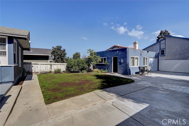 118 Helberta Avenue, Redondo Beach, California 90277, 3 Bedrooms Bedrooms, ,3 BathroomsBathrooms,Residential,Sold,Helberta,SB18247405