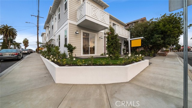 2010 Aviation Way, Redondo Beach, California 90278, 5 Bedrooms Bedrooms, ,5 BathroomsBathrooms,Residential,Sold,Aviation,PV21055057