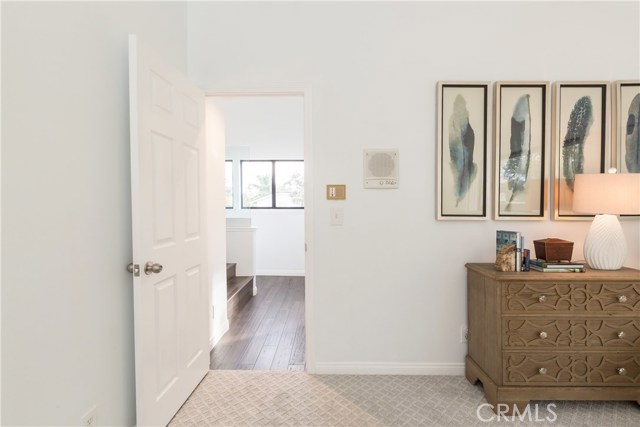 11 Marin Court, Manhattan Beach, California 90266, 3 Bedrooms Bedrooms, ,2 BathroomsBathrooms,Residential,Sold,Marin,SB18026465