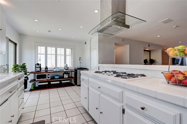 2520 Graham Avenue, Redondo Beach, California 90278, 2 Bedrooms Bedrooms, ,1 BathroomBathrooms,Residential,Sold,Graham,SB20150608