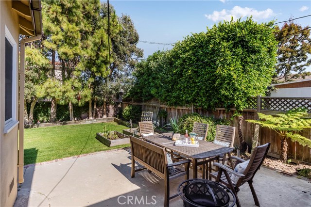 2004 Faymont Avenue, Manhattan Beach, California 90266, 3 Bedrooms Bedrooms, ,2 BathroomsBathrooms,Residential,Sold,Faymont,SB19117779