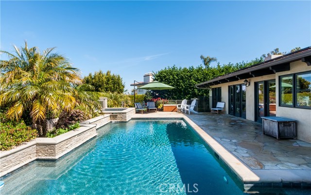 1505 Via Asturias, Palos Verdes Estates, California 90274, 4 Bedrooms Bedrooms, ,2 BathroomsBathrooms,Residential,Sold,Via Asturias,SB17083170