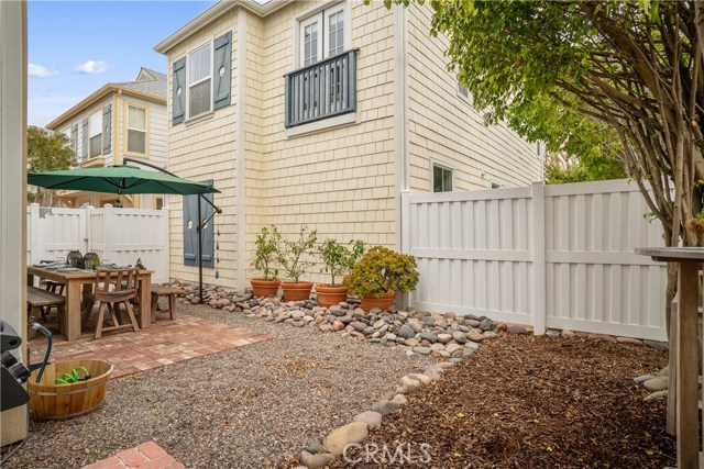 1800 Pacific Coast, Redondo Beach, California 90277, 3 Bedrooms Bedrooms, ,2 BathroomsBathrooms,Residential,Sold,Pacific Coast,SB18102668