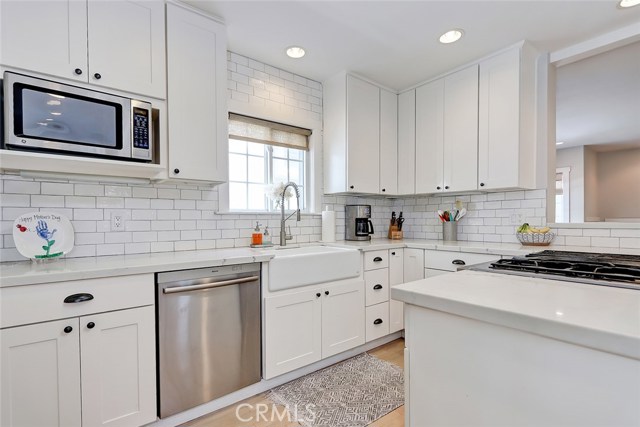 1707 Herrin Street, Redondo Beach, California 90278, 3 Bedrooms Bedrooms, ,1 BathroomBathrooms,Residential,Sold,Herrin,SB20102451