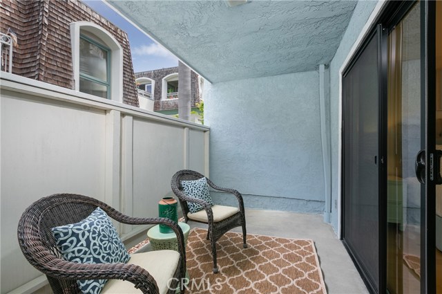 114 Guadalupe Avenue, Redondo Beach, California 90277, 2 Bedrooms Bedrooms, ,Residential,Sold,Guadalupe,SB19074799