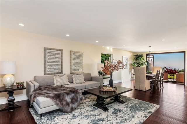 28817 Doverridge Drive, Rancho Palos Verdes, California 90275, 5 Bedrooms Bedrooms, ,3 BathroomsBathrooms,Residential,Sold,Doverridge,PV19186897