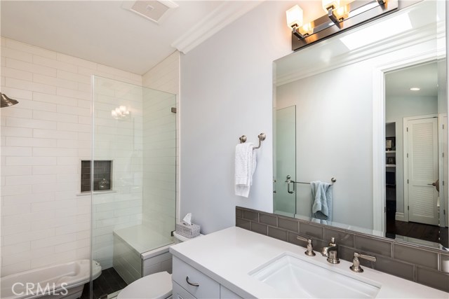 1905 Elm Avenue, Manhattan Beach, California 90266, 5 Bedrooms Bedrooms, ,5 BathroomsBathrooms,Residential,Sold,Elm,SB19169509