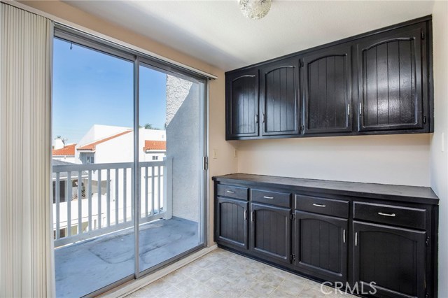 710 Guadalupe Avenue, Redondo Beach, California 90277, 2 Bedrooms Bedrooms, ,2 BathroomsBathrooms,Residential,Sold,Guadalupe,SB19038986