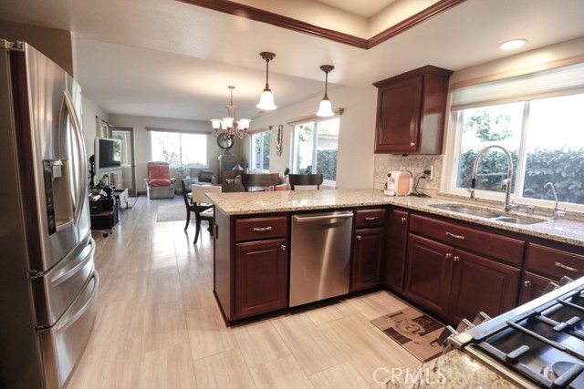 2409 Clark Lane, Redondo Beach, California 90278, 4 Bedrooms Bedrooms, ,2 BathroomsBathrooms,Residential,Sold,Clark,SB18234955