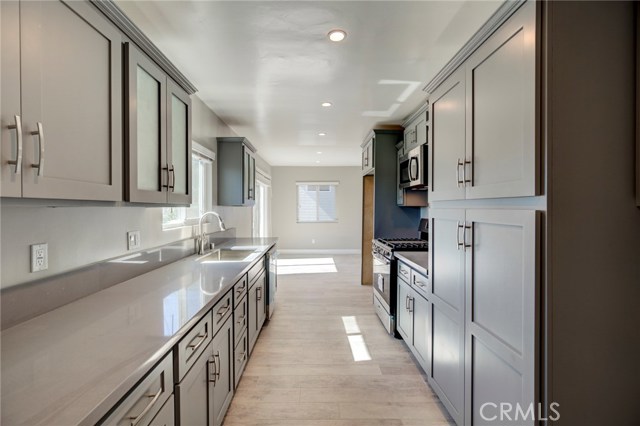 2408 Ives Lane, Redondo Beach, California 90278, 3 Bedrooms Bedrooms, ,2 BathroomsBathrooms,Residential,Sold,Ives,PV18253723 2408 Ives Lane, Redondo Beach, California 90278, 3 Bedrooms Bedrooms, ,2 BathroomsBathrooms,Residential,Sold,Ives,PV18253723