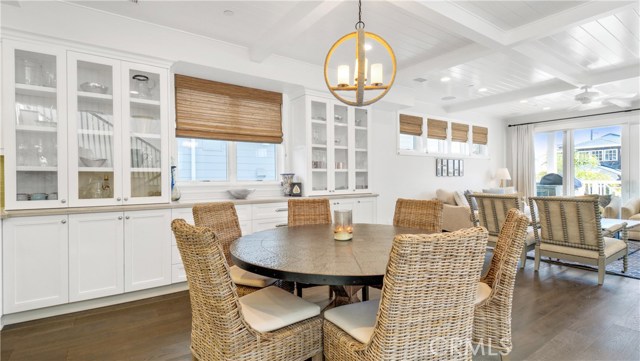 549 3rd Street, Manhattan Beach, California 90266, 5 Bedrooms Bedrooms, ,5 BathroomsBathrooms,Residential,Sold,3rd,SB21052350