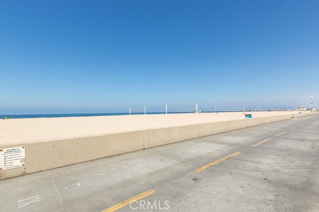 29 6th Street, Hermosa Beach, California 90254, ,Residential Income,Sold,6th,SB21084713