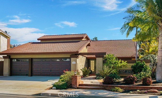 Photo of 24922 Via Florecer, Mission Viejo, CA 92692