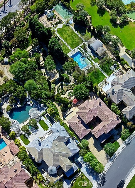 Photo of 18915 Evening Breeze Circle, Huntington Beach, CA 92648