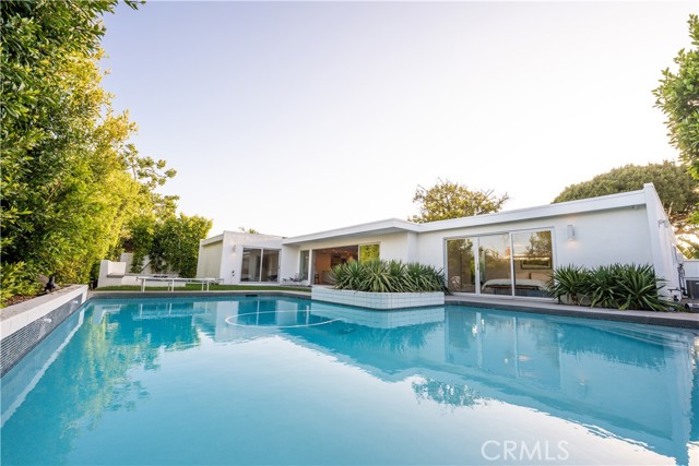 C8d42c49 F4b4 450b B1db Fef2cfcc675f