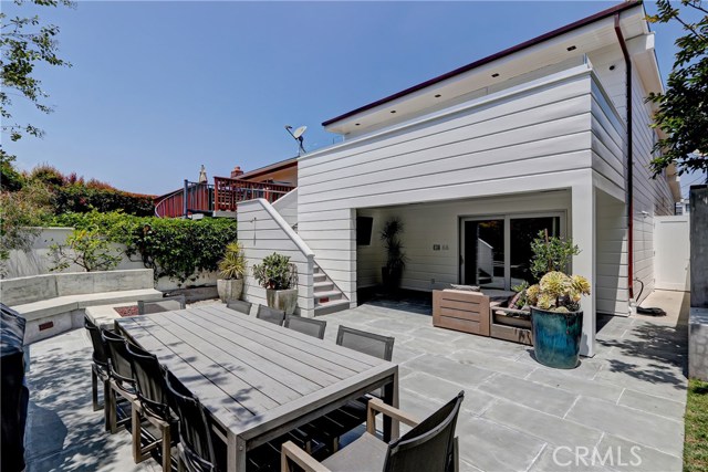 524 14th Street, Manhattan Beach, California 90266, 4 Bedrooms Bedrooms, ,3 BathroomsBathrooms,Residential,Sold,14th,SB19119459