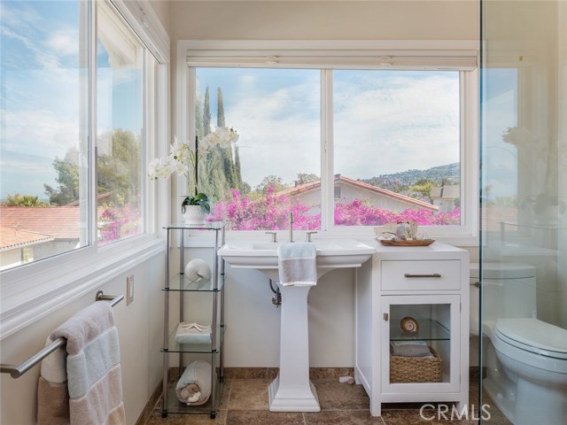 1955 Peninsula Verde Drive, Rancho Palos Verdes, California 90275, 3 Bedrooms Bedrooms, ,3 BathroomsBathrooms,Residential,Sold,Peninsula Verde,PV21136596