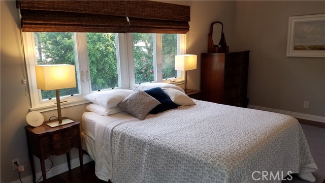 2920 Poinsettia Avenue, Manhattan Beach, California 90266, 3 Bedrooms Bedrooms, ,2 BathroomsBathrooms,Residential,Sold,Poinsettia,SB19012421