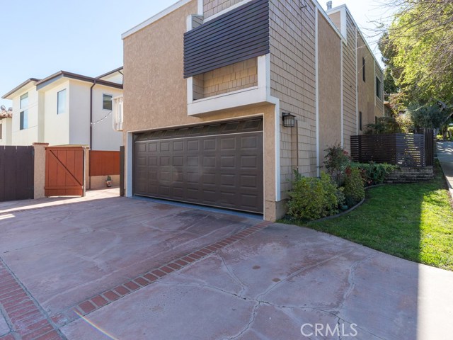 808 Vincent Street, Redondo Beach, California 90277, 3 Bedrooms Bedrooms, ,2 BathroomsBathrooms,Residential,Sold,Vincent,PV20055164