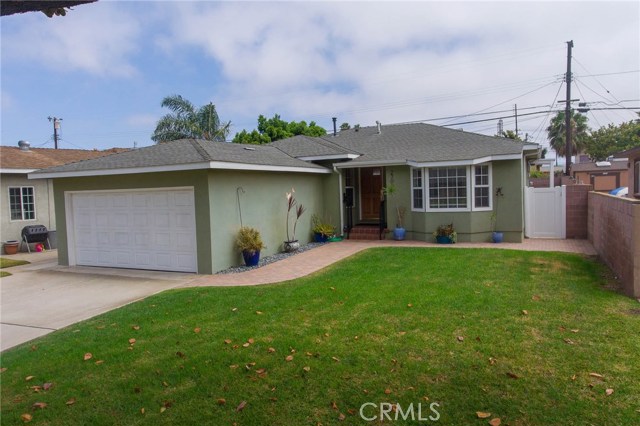 2702 Spreckels Lane, Redondo Beach, California 90278, 3 Bedrooms Bedrooms, ,1 BathroomBathrooms,Residential,Sold,Spreckels,PV20124448