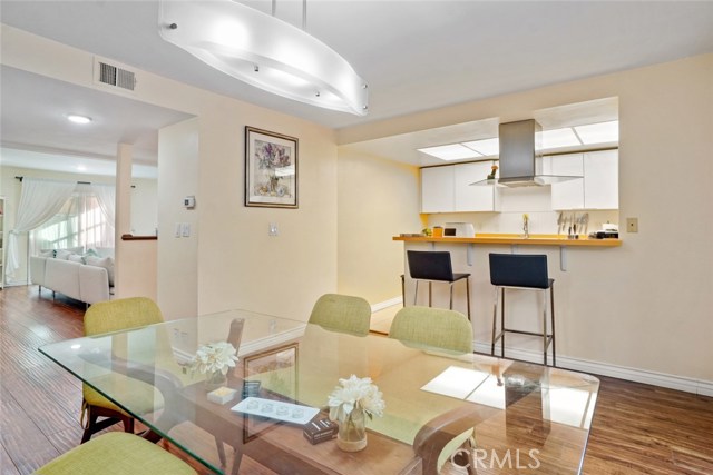 515 Meyer Lane, Redondo Beach, California 90278, 3 Bedrooms Bedrooms, ,3 BathroomsBathrooms,Residential,Sold,Meyer,PW21011132