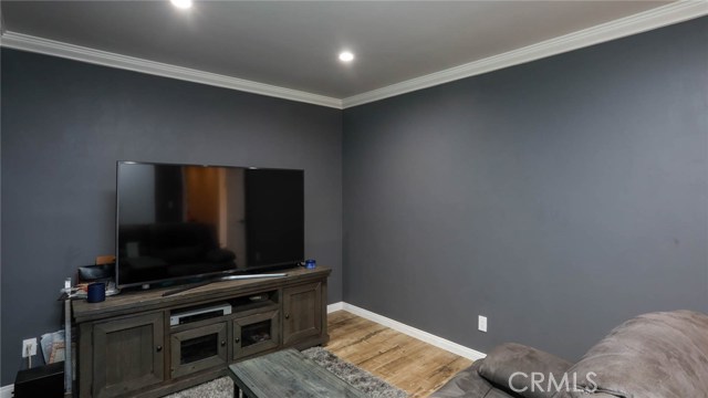 2204 Robinson Street, Redondo Beach, California 90278, 2 Bedrooms Bedrooms, ,2 BathroomsBathrooms,Residential,Sold,Robinson,PV20074273