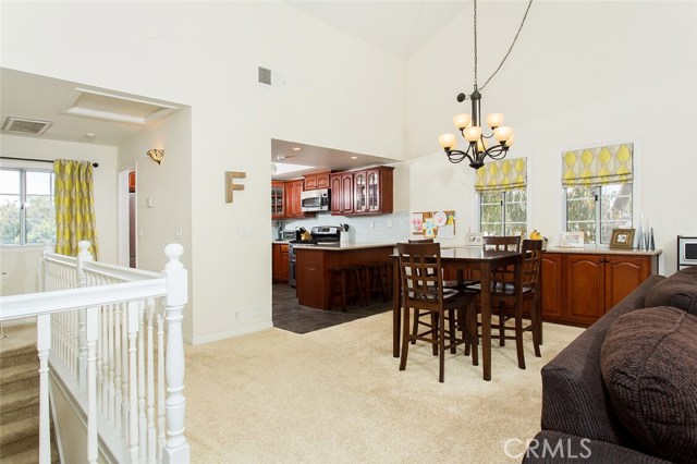 2706 Carnegie Lane, Redondo Beach, California 90278, 3 Bedrooms Bedrooms, ,2 BathroomsBathrooms,Residential,Sold,Carnegie,SB18145376