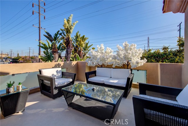 2803 190th Street, Redondo Beach, California 90278, 3 Bedrooms Bedrooms, ,3 BathroomsBathrooms,Residential,Sold,190th,SB20248119