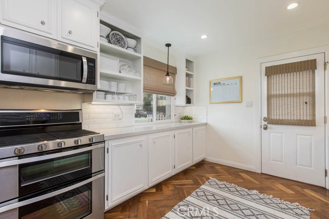 2621 Mathews Avenue, Redondo Beach, California 90278, 3 Bedrooms Bedrooms, ,2 BathroomsBathrooms,Residential,Sold,Mathews,SB20148757