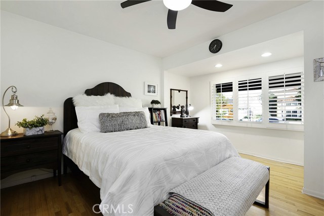 1713 Wendy Way, Manhattan Beach, California 90266, 2 Bedrooms Bedrooms, ,1 BathroomBathrooms,Residential,Sold,Wendy,SW18295611