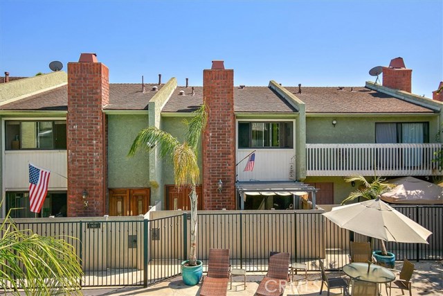 1405 Goodman Avenue, Redondo Beach, California 90278, 2 Bedrooms Bedrooms, ,2 BathroomsBathrooms,Residential,Sold,Goodman,SB19221927