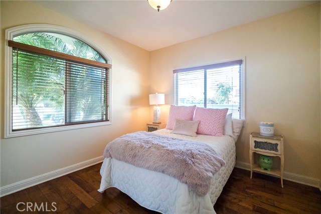 2413 Rockefeller Lane, Redondo Beach, California 90278, 3 Bedrooms Bedrooms, ,2 BathroomsBathrooms,Residential,Sold,Rockefeller,SB18266736