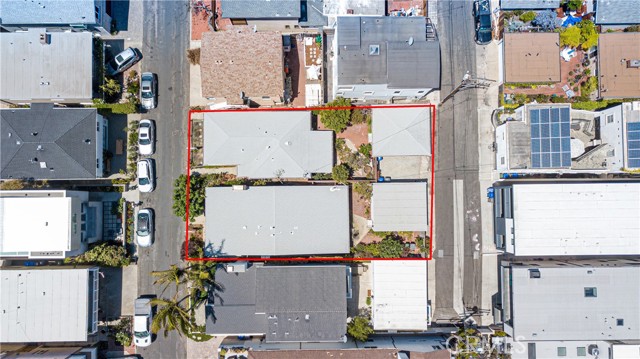 461 28th Street, Manhattan Beach, California 90266, 3 Bedrooms Bedrooms, ,2 BathroomsBathrooms,Residential,Sold,28th,SB21112452