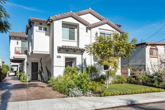 2019 Farrell Avenue, Redondo Beach, California 90278, 4 Bedrooms Bedrooms, ,3 BathroomsBathrooms,Residential,Sold,Farrell,SB18006052