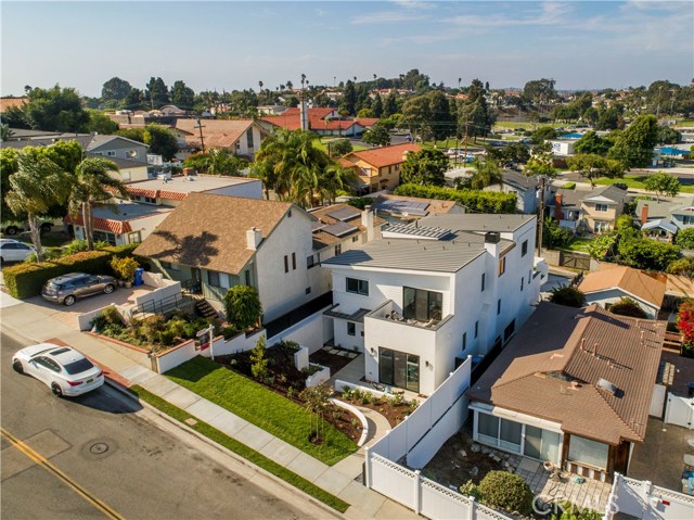 825 Avenue A, Redondo Beach, California 90277, 5 Bedrooms Bedrooms, ,5 BathroomsBathrooms,Residential,Sold,Avenue A,PV17200978