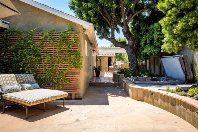 1407 23rd Street, Manhattan Beach, California 90266, 4 Bedrooms Bedrooms, ,2 BathroomsBathrooms,Residential,Sold,23rd,SB17168172