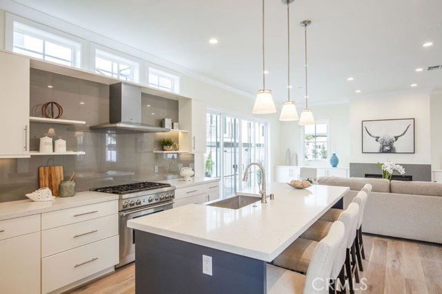 2309 Voorhees Avenue, Redondo Beach, California 90278, 4 Bedrooms Bedrooms, ,3 BathroomsBathrooms,Residential,Sold,Voorhees,SB19081804