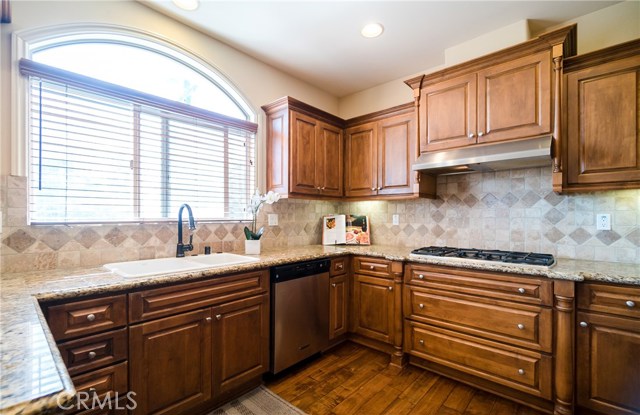 2413 Rockefeller Lane, Redondo Beach, California 90278, 3 Bedrooms Bedrooms, ,2 BathroomsBathrooms,Residential,Sold,Rockefeller,SB18266736