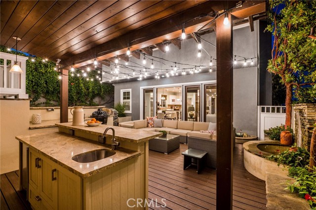 844 Avenue B, Redondo Beach, California 90277, 5 Bedrooms Bedrooms, ,5 BathroomsBathrooms,Residential,Sold,Avenue B,SB20039322