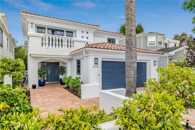2516 Pacific Avenue, Manhattan Beach, California 90266, 4 Bedrooms Bedrooms, ,3 BathroomsBathrooms,Residential,Sold,Pacific,SB20122478