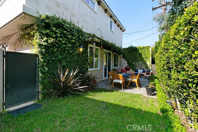 2215 Ruhland Avenue, Redondo Beach, California 90278, 5 Bedrooms Bedrooms, ,2 BathroomsBathrooms,Residential,Sold,Ruhland Avenue,PV21063871