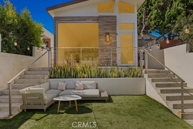 720 Rosecrans Avenue, Manhattan Beach, California 90266, 4 Bedrooms Bedrooms, ,3 BathroomsBathrooms,Residential,Sold,Rosecrans,PW21110961