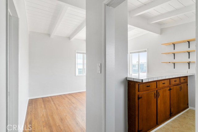 708 Loma Drive, Hermosa Beach, California 90254, 3 Bedrooms Bedrooms, ,2 BathroomsBathrooms,Residential,Sold,Loma,SB18168887