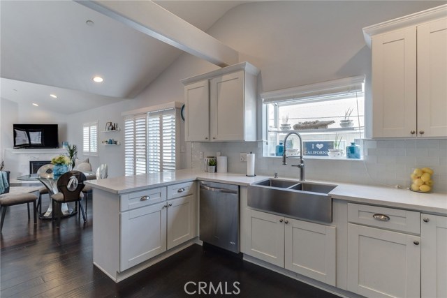 2615 Nelson Avenue, Redondo Beach, California 90278, 3 Bedrooms Bedrooms, ,2 BathroomsBathrooms,Residential,Sold,Nelson,SB19205594