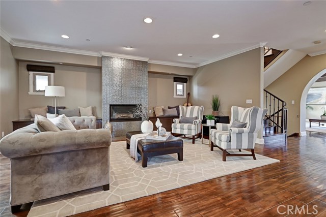 1931 Nelson Avenue, Redondo Beach, California 90278, 4 Bedrooms Bedrooms, ,4 BathroomsBathrooms,Residential,Sold,Nelson,SB18018453