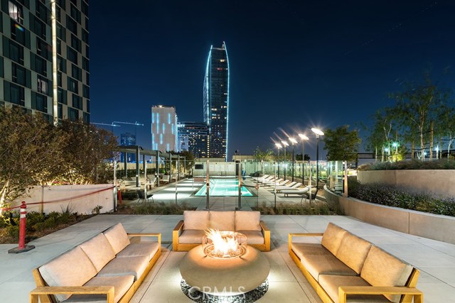 Photo of 889 Francisco Street #2010, Los Angeles, CA 90017