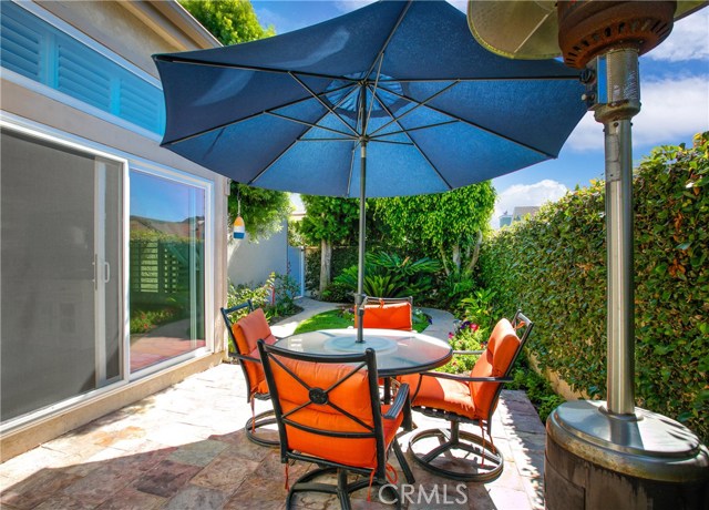 1912 Plant Avenue, Redondo Beach, California 90278, 3 Bedrooms Bedrooms, ,2 BathroomsBathrooms,Residential,Sold,Plant,SB20155217